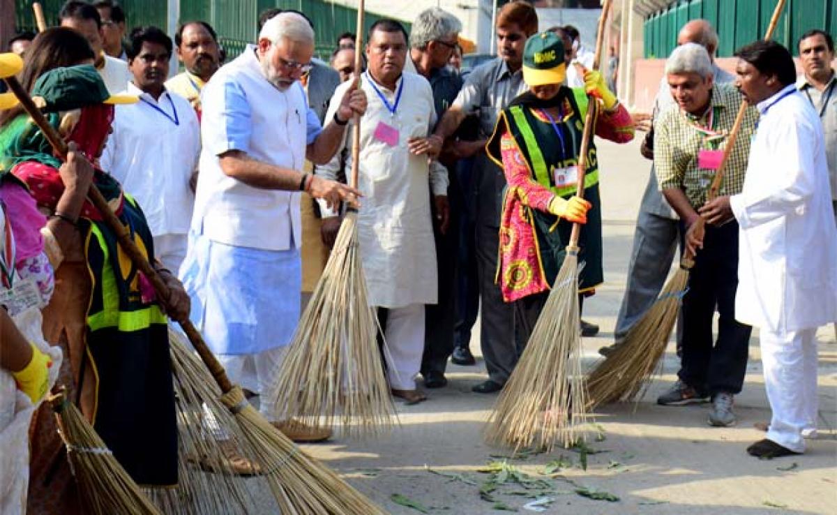 PM Narendra Modi Writes To Celebrities Across Fields To Promote Clean India